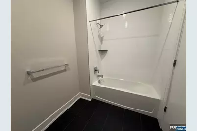 470 Main Street 714 #714, Fort Lee, NJ 07024 - Photo 9