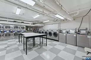 2 Horizon 1010, Fort Lee, NJ 07024 - Photo 25