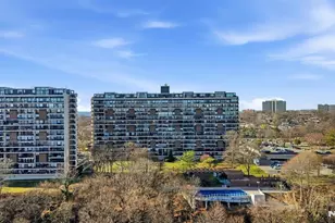 2 Horizon 1010, Fort Lee, NJ 07024 - Photo 39