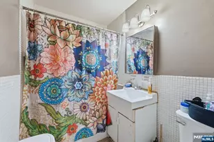 2 Horizon 1010, Fort Lee, NJ 07024 - Photo 17