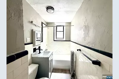 17 Elwood Place 103 #103, Newark, NJ 07104 - Photo 7