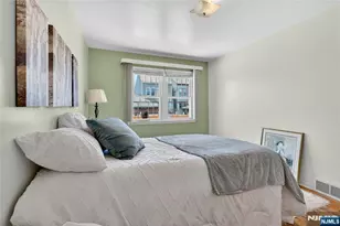 1089 23rd St, Paterson, NJ 07513 - Photo 15