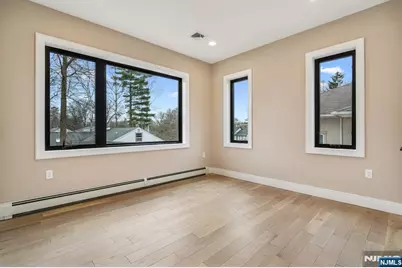 292 Magnolia Avenue, Cresskill, NJ 07626 - Photo 37