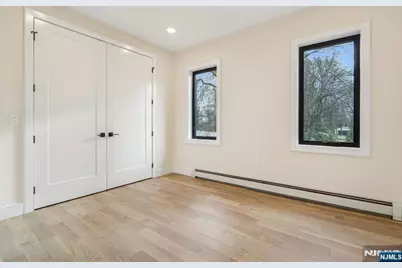 292 Magnolia Avenue, Cresskill, NJ 07626 - Photo 33