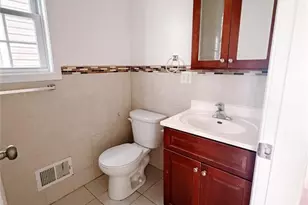 28 Davis St, Harrison, NJ 07029 - Photo 17