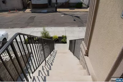 28 Davis Street, Harrison, NJ 07029 - Photo 7