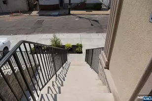 28 Davis St, Harrison, NJ 07029 - Photo 7