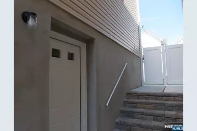 28 Davis Street, Harrison, NJ 07029 - Photo 19