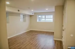 28 Davis St, Harrison, NJ 07029 - Photo 9