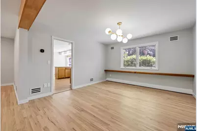 439 Summit Street, Englewood Cliffs, NJ 07632 - Photo 9