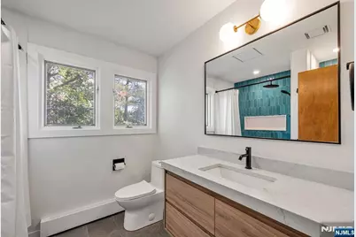 439 Summit Street, Englewood Cliffs, NJ 07632 - Photo 27