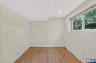 192 Jenkins Dr, Englewood Cliffs, NJ 07632 - Photo 31