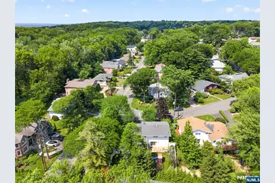 192 Jenkins Drive, Englewood Cliffs, NJ 07632 - Photo 45
