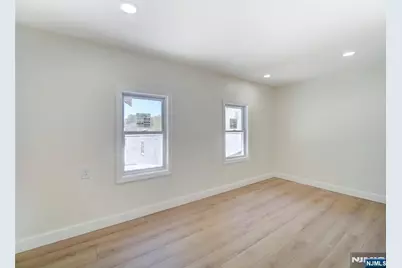 626 Tremont Avenue, Orange, NJ 07050 - Photo 21