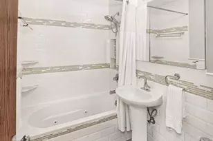 6050 Blvd East 4C, West New York, NJ 07093 - Photo 19