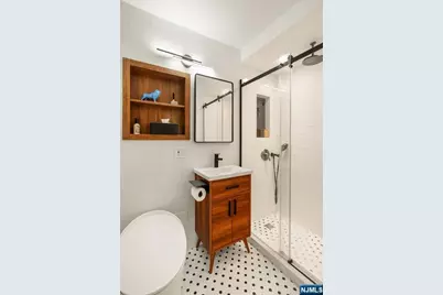 6050 Boulevard East 4C #4C, West New York, NJ 07093 - Photo 21