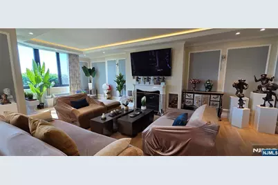 100 Carlyle Vg6 #VG6, Cliffside Park, NJ 07010 - Photo 5