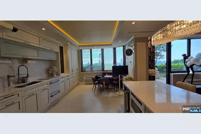100 Carlyle Vg6 #VG6, Cliffside Park, NJ 07010 - Photo 11