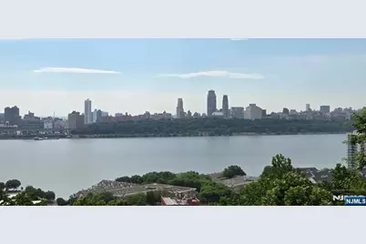 100 Carlyle Vg6 #VG6, Cliffside Park, NJ 07010 - Photo 31