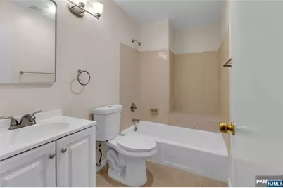 163 Marion, West Orange Township, NJ 07052 - Photo 15