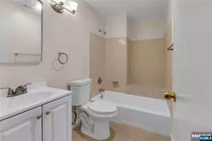 163 Marion, West Orange Township, NJ 07052 - Photo 15