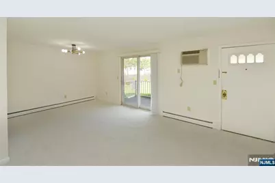 15 Cottage Street 15- 12A #15- 12A, Midland Park, NJ 07432 - Photo 11