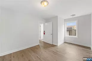 335 Henry St, Orange, NJ 07050 - Photo 13