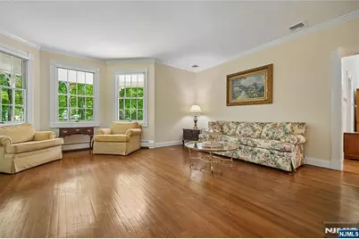 519 E Saddle River Road, Upper Saddle River, NJ 07458 - Photo 11
