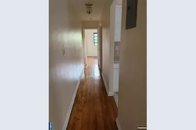 2337 Hudson Terrace C10 #C10, Fort Lee, NJ 07024 - Photo 5