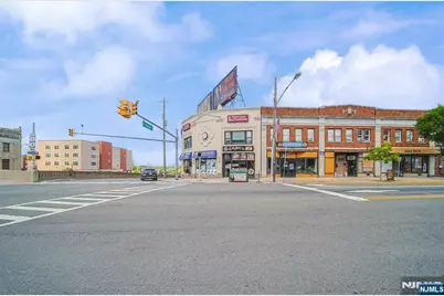 1 Columbia Avenue 1 #1, Palisades Park, NJ 07650 - Photo 5