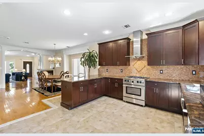 90 Washington Avenue C0090 #C0090, Cliffside Park, NJ 07010 - Photo 9