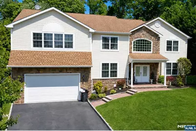 18 Dehart Court, Wayne, NJ 07470 - Photo 1