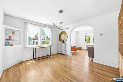 447 Sussex Road, Wood Ridge, NJ 07075 - Photo 9