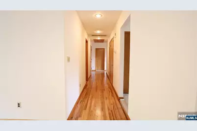 206 New York Avenue 2 #2, Fort Lee, NJ 07024 - Photo 13