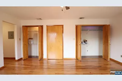 206 New York Avenue 2 #2, Fort Lee, NJ 07024 - Photo 23