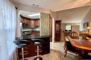 1029 Castle Rd, Mahwah, NJ 07430 - Photo 3