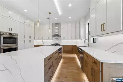 9 Cole Street, Bergenfield, NJ 07621 - Photo 9