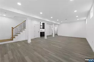 9 Cole St, Bergenfield, NJ 07621 - Photo 17