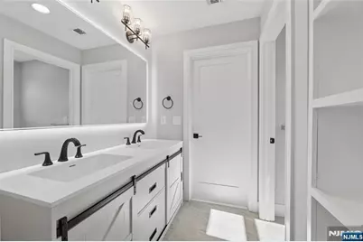 9 Cole Street, Bergenfield, NJ 07621 - Photo 27