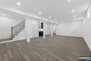 9 Cole St, Bergenfield, NJ 07621 - Photo 17