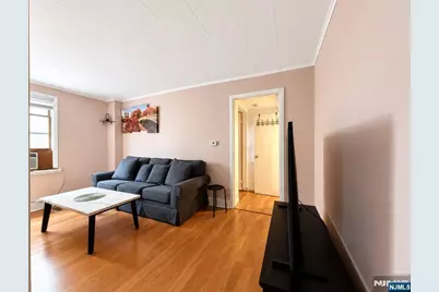 522 Saddle River Road Apt 1 #Apt 1, Saddle Brook Township, NJ 07663 - Photo 5