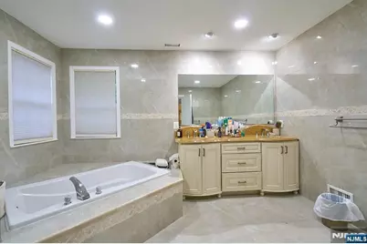 7 Patrick Avenue, Emerson, NJ 07630 - Photo 7