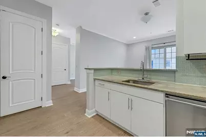 2307 The Plaza None #none, Tenafly, NJ 07670 - Photo 13