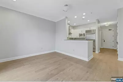 2307 The Plaza None #none, Tenafly, NJ 07670 - Photo 9
