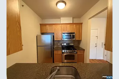 100 Park Avenue 203 #203, Hillsdale, NJ 07642 - Photo 3