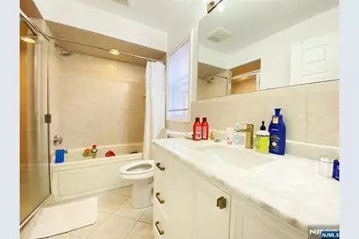 118B Temple Terrace, Palisades Park, NJ 07650 - Photo 13