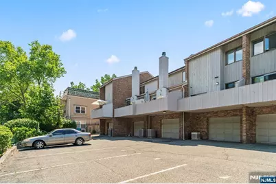 2330 5th Street 8 #8, Fort Lee, NJ 07024 - Photo 27