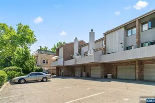2330 5th Street 8, Fort Lee, NJ 07024 - Photo 27