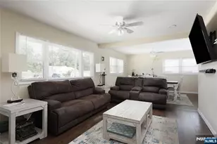 832 Demont St, Toms River, NJ 08753 - Photo 5