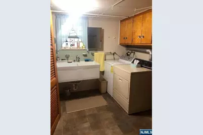 9114 Smith Avenue, North Bergen, NJ 07047 - Photo 25
